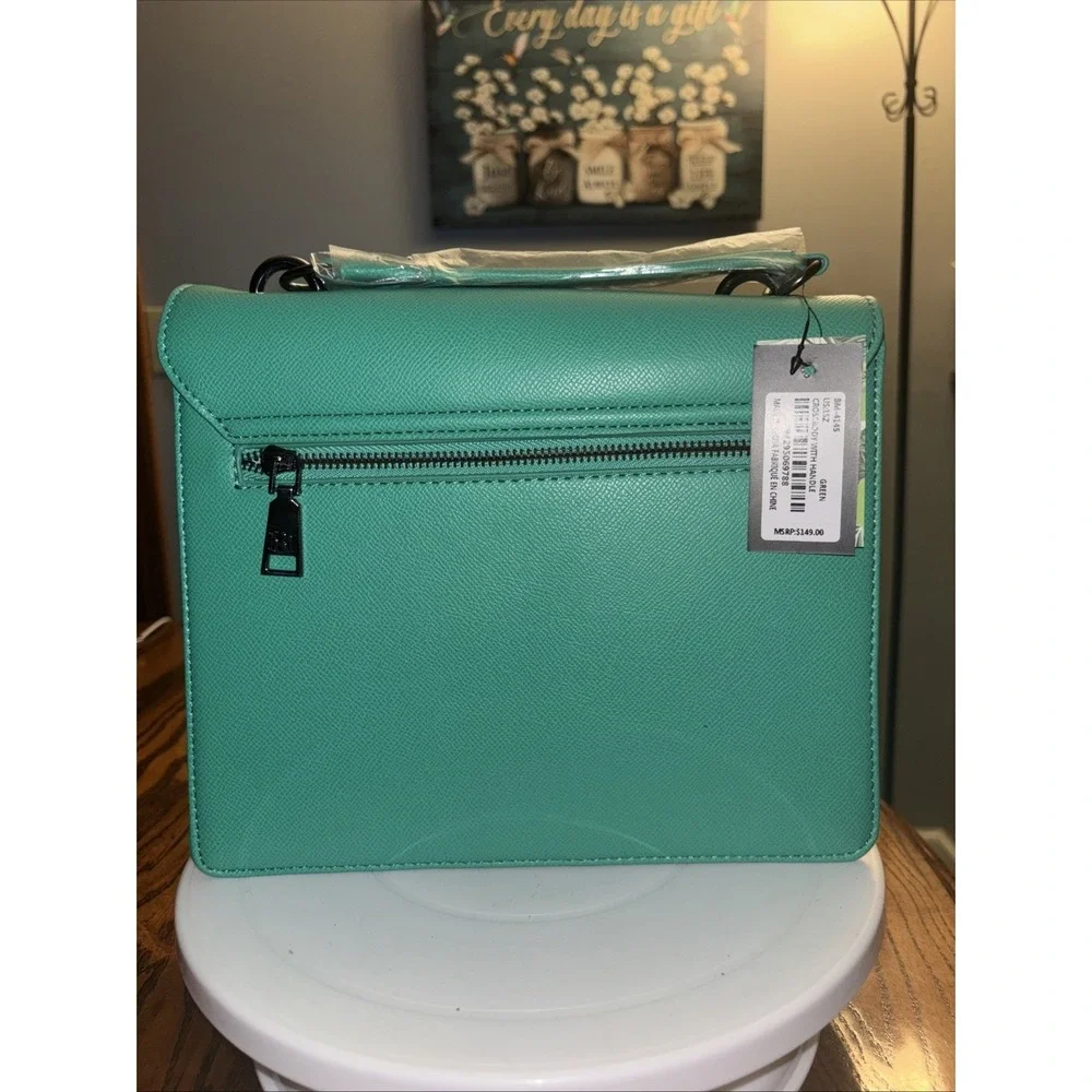 Badgley Mischka Purse - Picture 3 of 12